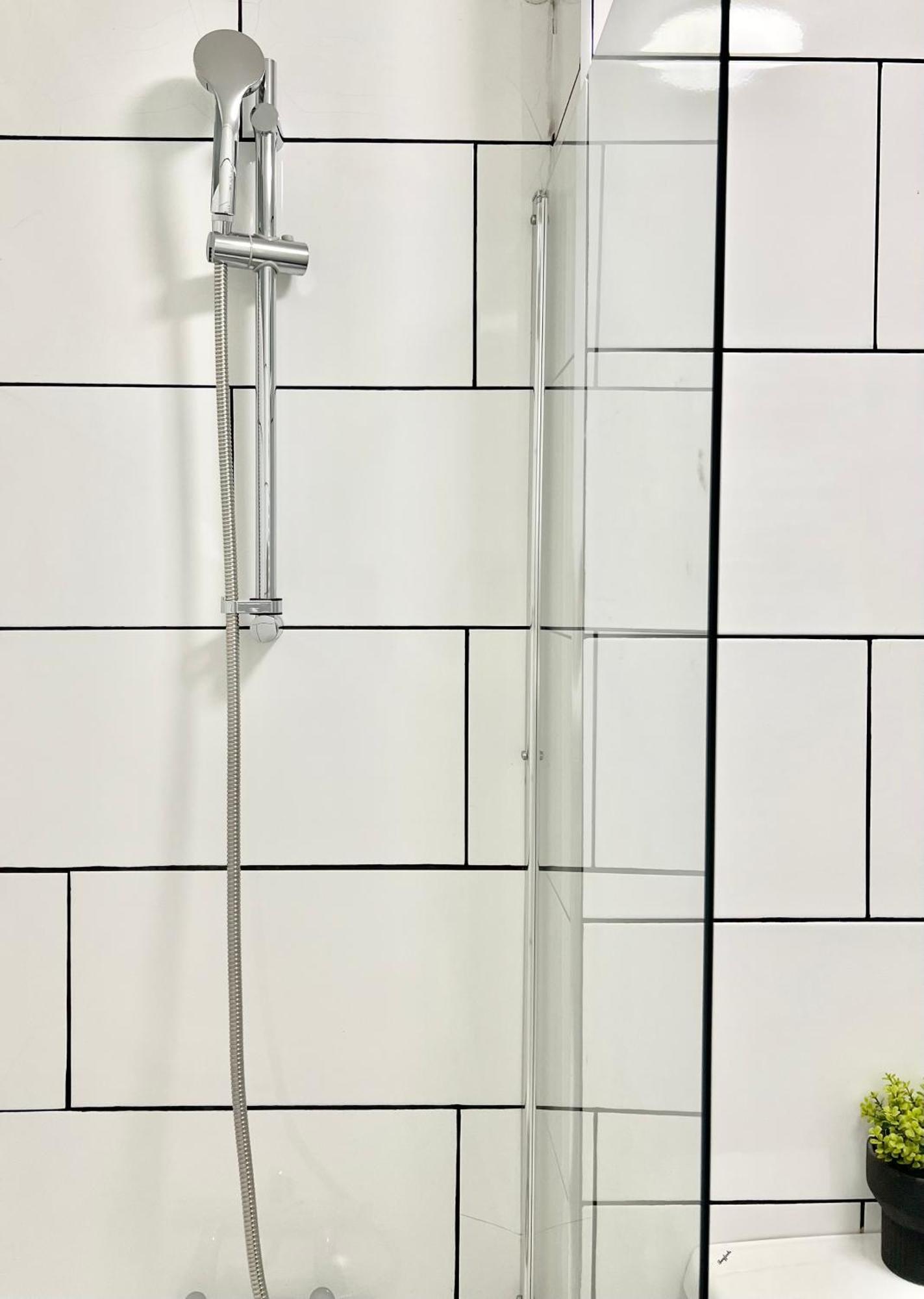 Gorgeous Flat 10 Min Walk To Stadium Free Parking 런던 외부 사진